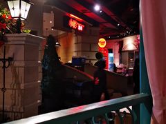 -沪小胖小龙虾(淮海中路旗舰店)