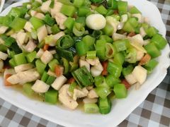 口蘑鸡丁-瑜瑜饭馆