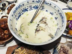 -南京金牛湖巨碗鱼头