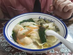 -长人馄饨铺(解放街店)