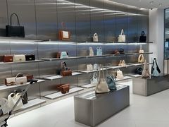 -CHARLES & KEITH(青岛万象城店)