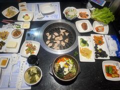-青松馆韩国料理(香港中路佳世客店)