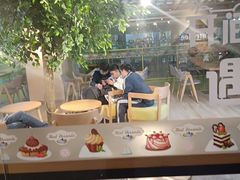 -上海市民办金苹果学校