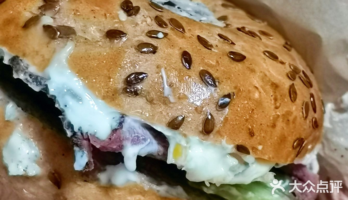 比微波和炸锅好多了！「帕斯雀牛肉贝果」「奇亚籽软贝果」