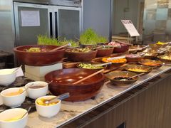 -圣丰索菲特·2 On 988 Café 自助餐厅