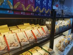 -超港·蛋糕面包(龙河路店)