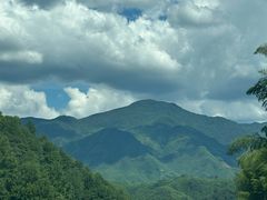 -安吉龙王山峡谷漂流