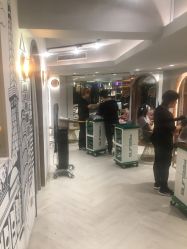 -苏豪路易士·嘉玛发廊