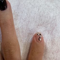 -米小兔美甲美睫