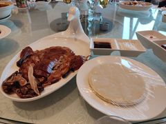 金牌片皮鸭-亢龙太子酒轩(东湖店)