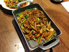 -俭寨小公鸡新疆菜·大盘鸡·烧烤