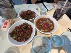 -笨罗卜浏阳菜馆(龙华鹏润达店)