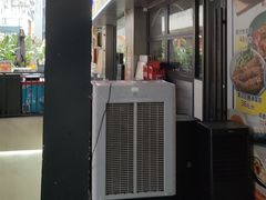 -明本湛江鸡•海鲜小厨(陈家祠店)