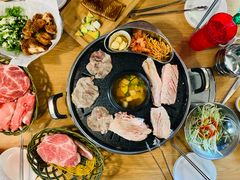 -江南猪肉商会无限续吃(弘大店)