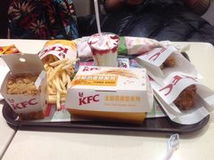 -肯德基(盘龙奥莱店)