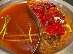 -沸炉重庆老火锅(军事博物馆店)