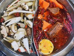 菌汤鸳鸯锅-渝味晓宇火锅(合川路店)