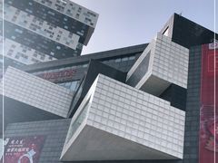 -资和信百货商场