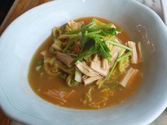 虾汤腐竹烧白菜-那家小馆•北京菜•烤鸭(香山店)