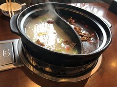 -亿诣蝎府炸酱面羊蝎子火锅(酷车小镇店)