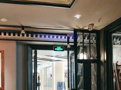-新白鹿餐厅(百联中环店)