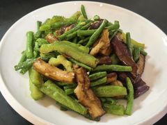-年辉渔村·非遗传承餐厅(新丰江店)