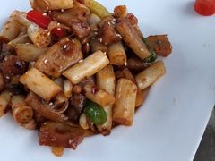 泰式藕丁炒猪颈肉-大耳象东南亚风情餐厅(月湖公园店)