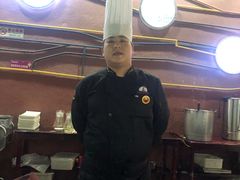 -利昂法式铁板主题餐厅(新奥购物中心店)