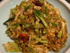 包心菜鸡蛋炒粉丝-菲乐餐厅(三十年经营·湖滨路店)
