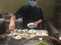烤生蚝-威珀斯酒店·珀萃美食餐厅 | 海鲜刺身·现烤生蚝·特色烤肉