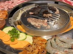 -哈哈碳都·牛肋条无限自助烤肉(台江万达店)