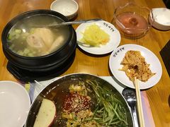 -金达莱冷面百年石锅饭(宾馆胡同店)