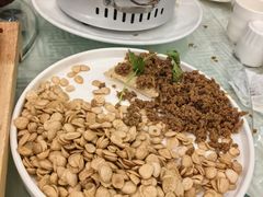 -燕春饭店(公园里店)