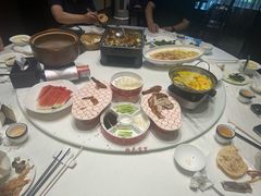 -梅花香里大酒店(郁金香路店)