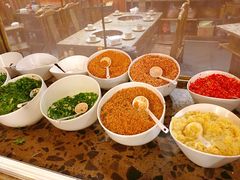 自助调料-肖肖酸萝卜鱼火锅(总店)