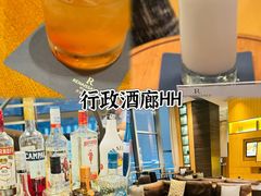 -上海漕河泾万丽酒店