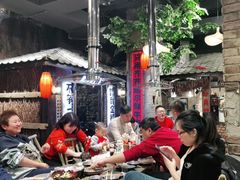 -破瓦寒窑·地摊烤羊排