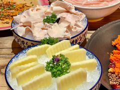 -旧街市鲜货老火锅(大光路店)