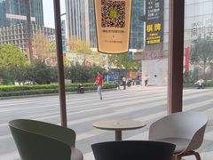 -奈雪的茶(广州万菱汇PRO店)