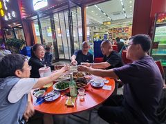 -丹水桥地锅鱼·翘嘴鲌·地方特色全鱼宴(丹江口大坝店)
