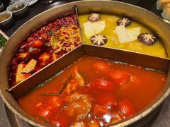 -湊湊火锅·茶憩(杭州湖滨银泰in77店)