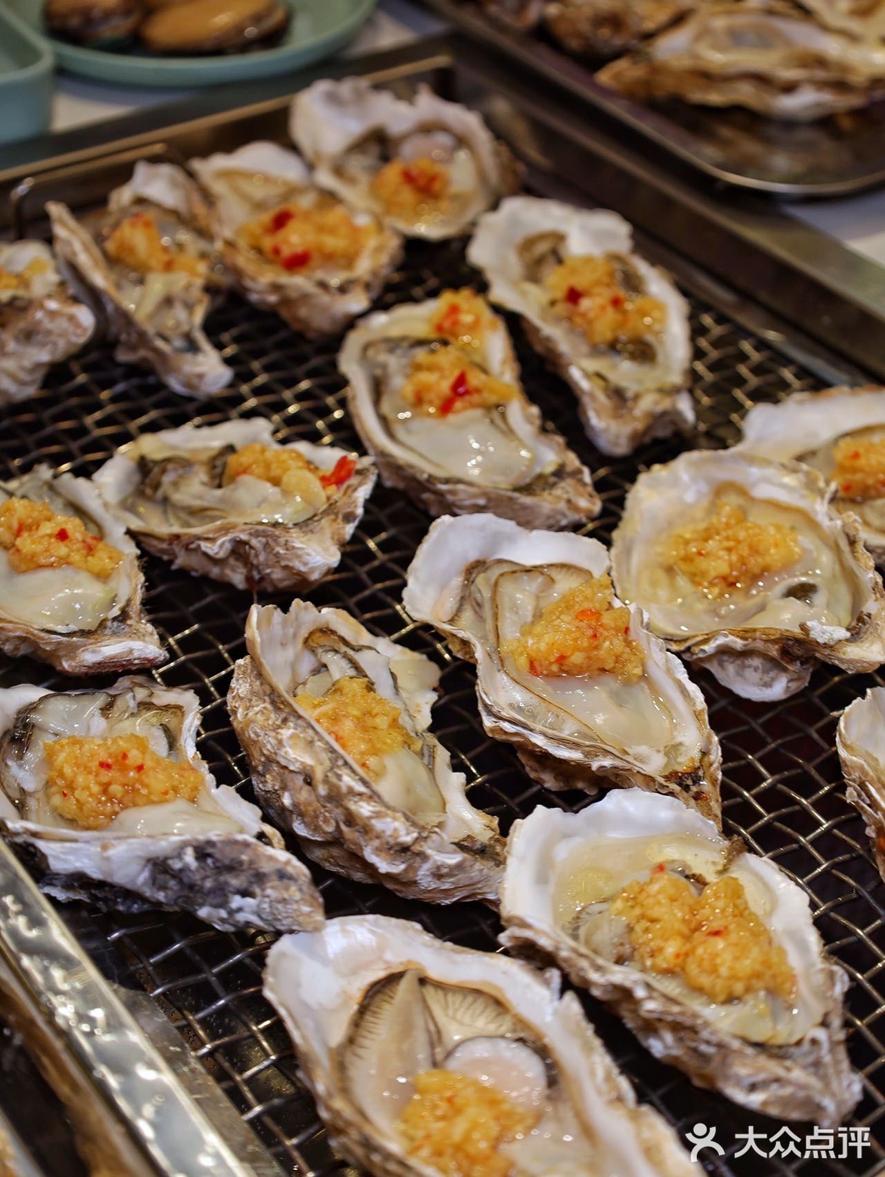 朋友带我体验人均不到100+不限量畅吃的生蚝自助‼️
