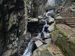 -藏龙百瀑风景区