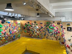 -问山MountQuest攀岩馆