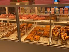 -好利来(上海长宁龙之梦店)