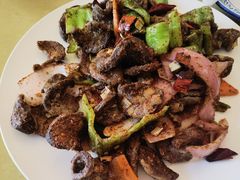 -东北菜冰城一家人