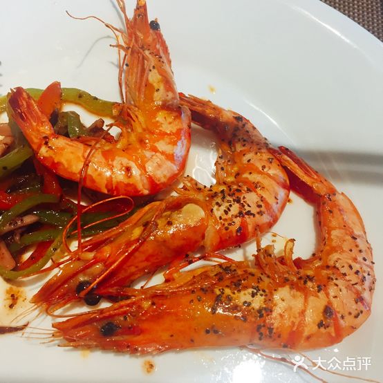 一线潮咖啡厅(瑞立江河汇酒店)