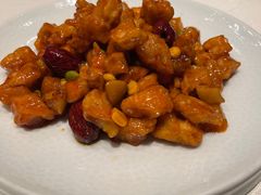 -红樱桃·欢乐餐厅(太原里店)