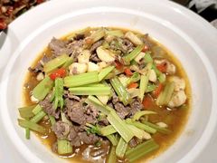 -黄弟大排档·湖南菜·小龙虾·小海鲜(凯旋北路店)