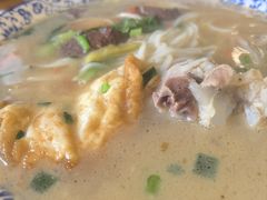 -邱芳粉店(迎宾大道旗舰店)